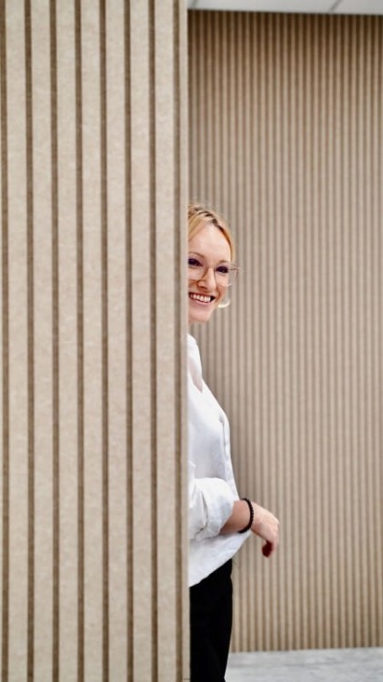 Produkt: Lamele akustyczne,Podkład: Dune. Lamel: Dune